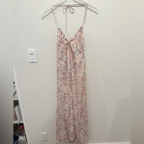 VICI X SUMMER OF DIANE Pink Floral Halter Dress - Picture 2 of 9